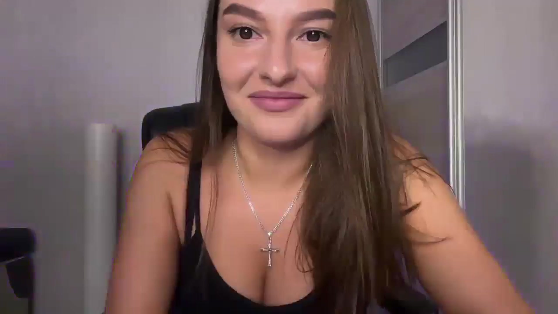 Gallery image thumbnail from Teiaa's myfreecams stream on, 08/17/2025, 15:11 image 5 of 20