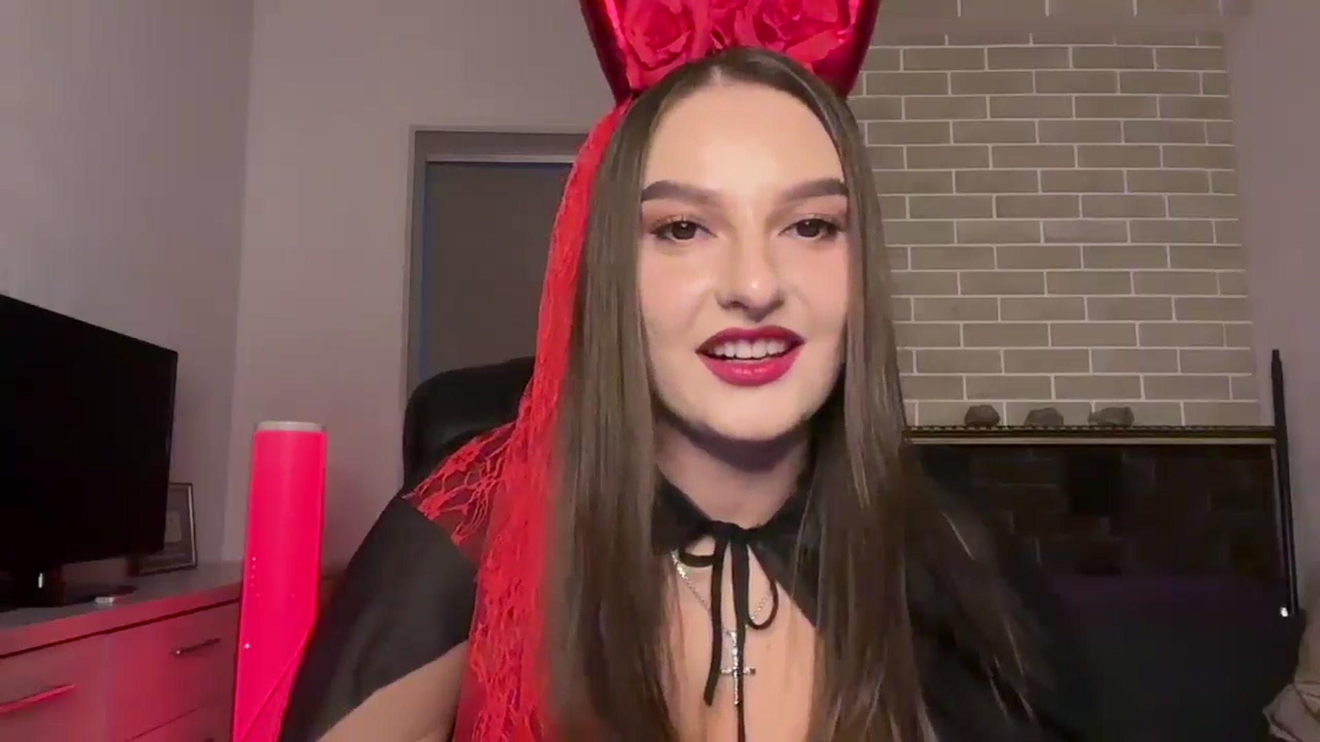 Gallery image thumbnail from Teiaa's myfreecams stream on, 10/31/2025, 14:25 image 9 of 20