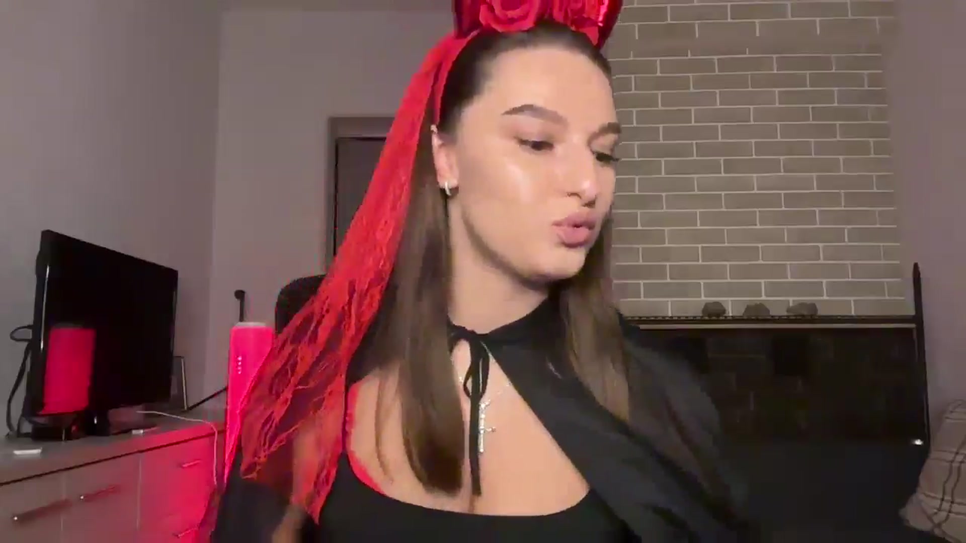 Gallery image thumbnail from Teiaa's myfreecams stream on, 11/01/2025, 16:22 image 11 of 20