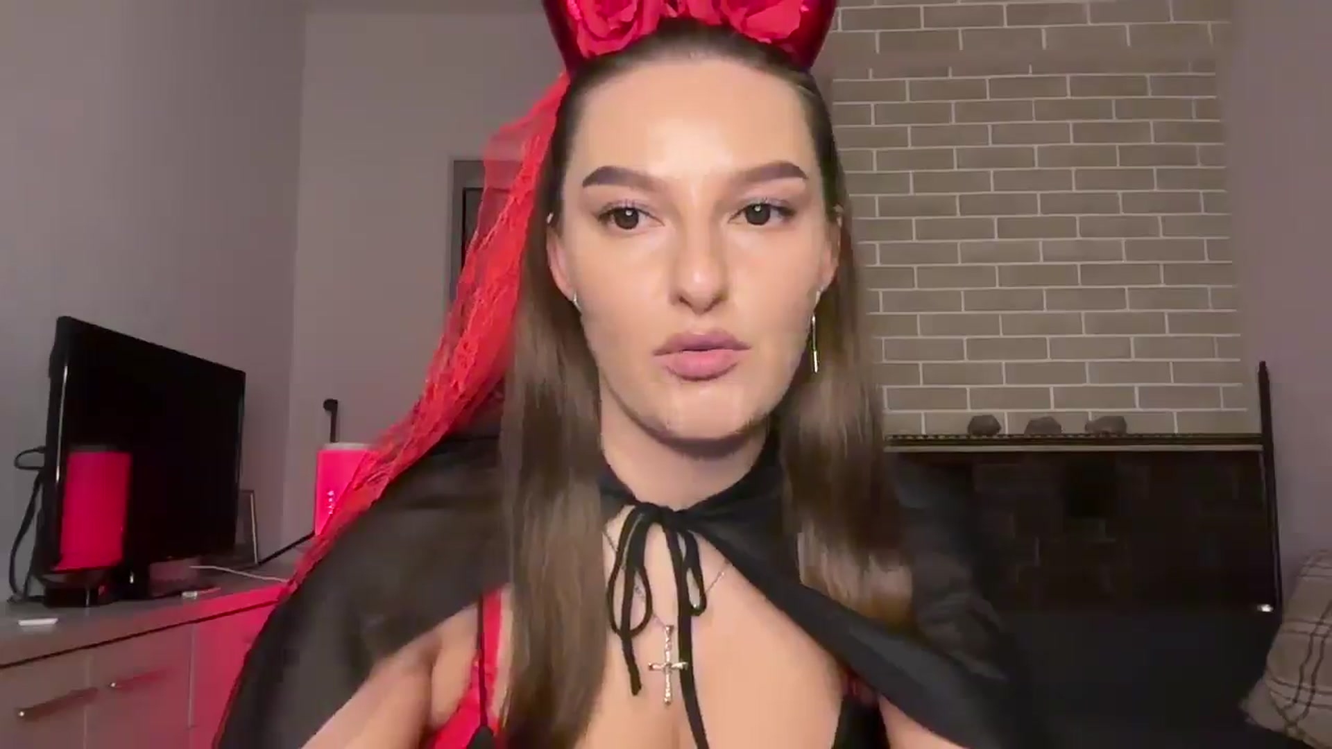 Gallery image thumbnail from Teiaa's myfreecams stream on, 11/01/2025, 16:22 image 4 of 20