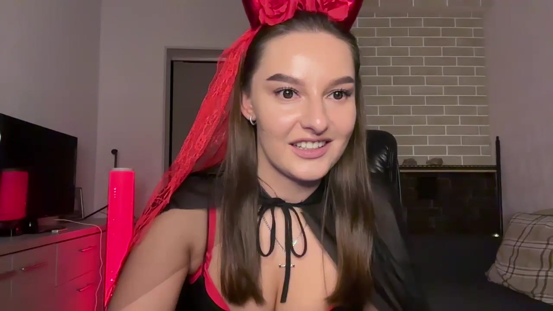 Gallery image thumbnail from Teiaa's myfreecams stream on, 11/01/2025, 17:31 image 17 of 20