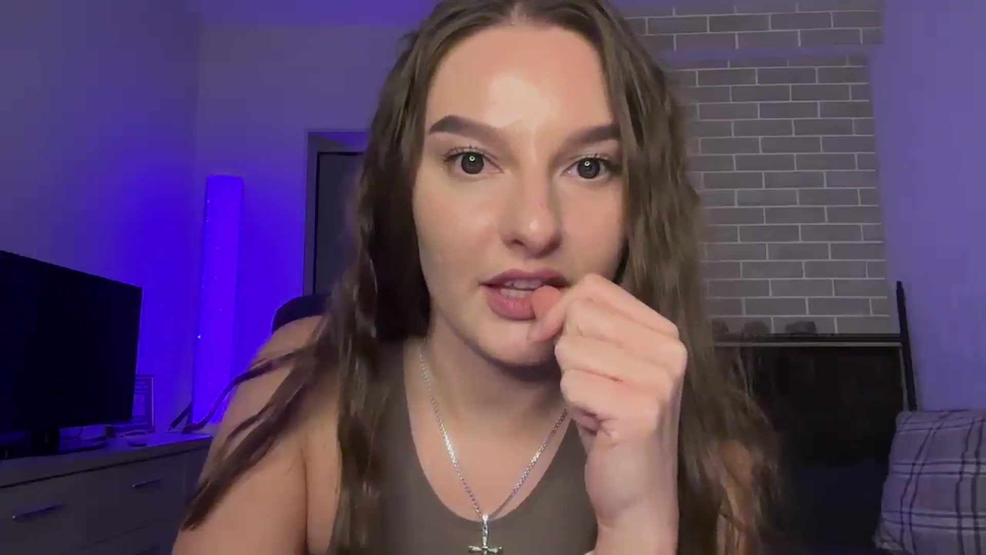 Gallery image thumbnail from Teiaa's myfreecams stream on, 11/16/2025, 21:08 image 11 of 20