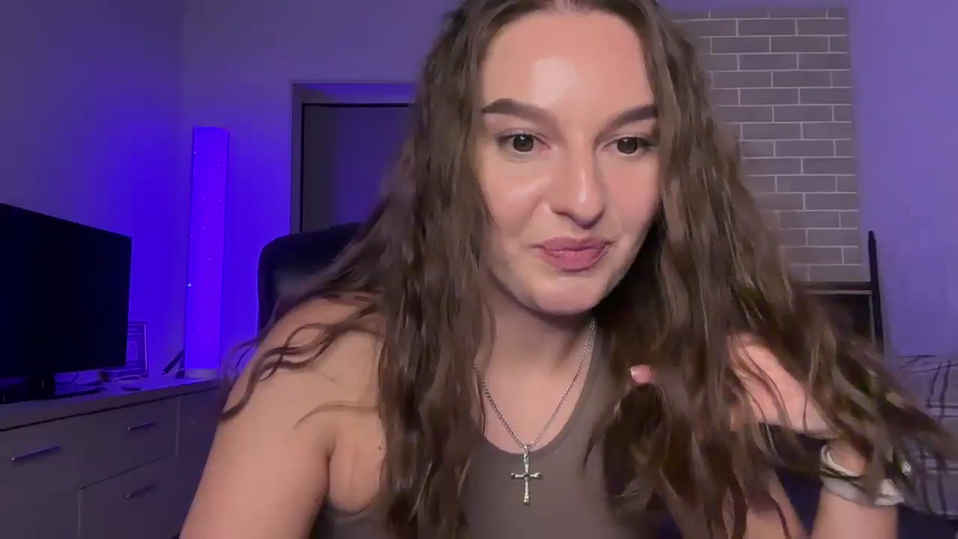 Gallery image thumbnail from Teiaa's myfreecams stream on, 11/16/2025, 21:08 image 17 of 20
