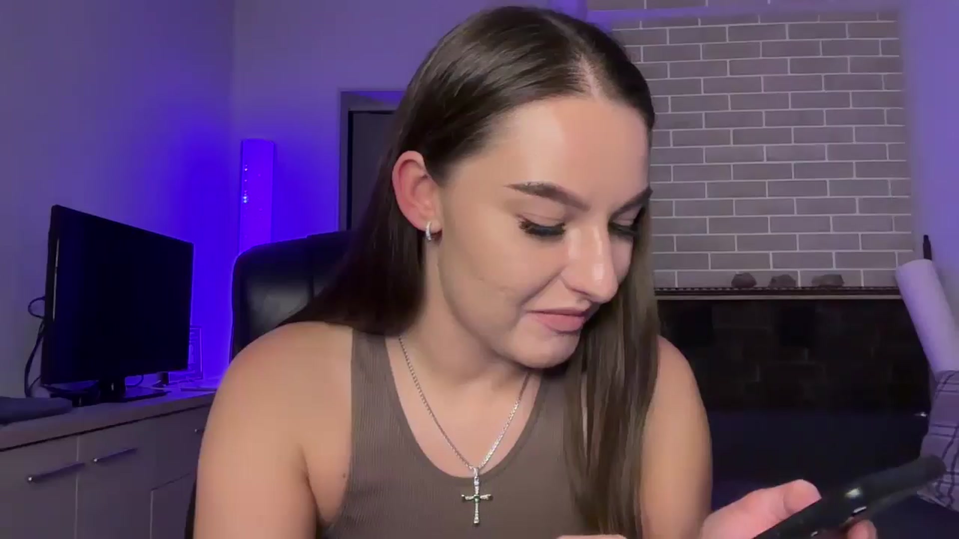 Gallery image thumbnail from Teiaa's myfreecams stream on, 11/21/2025, 19:50 image 7 of 20