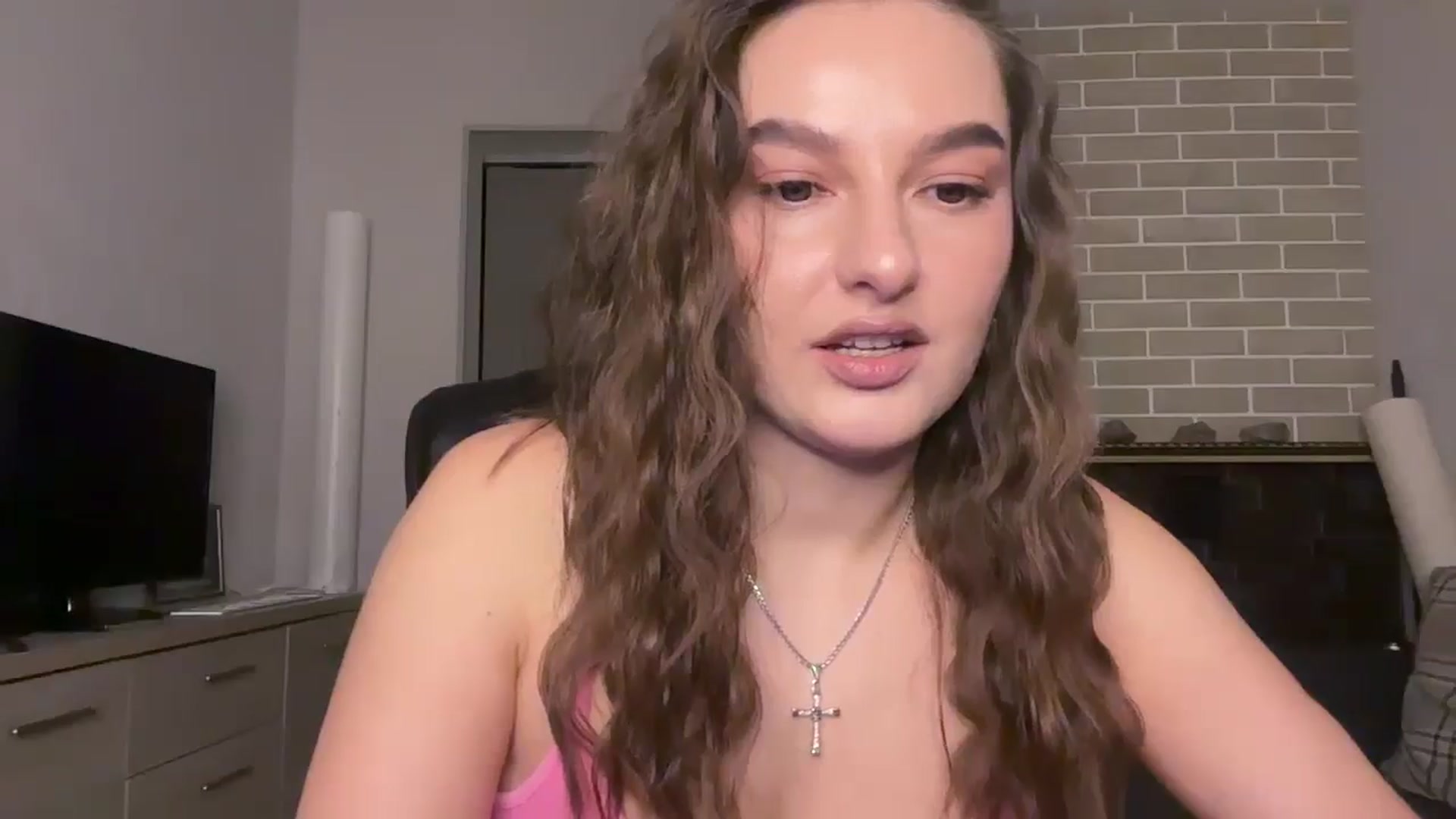 Gallery image thumbnail from Teiaa's myfreecams stream on, 12/12/2025, 16:43 image 3 of 20