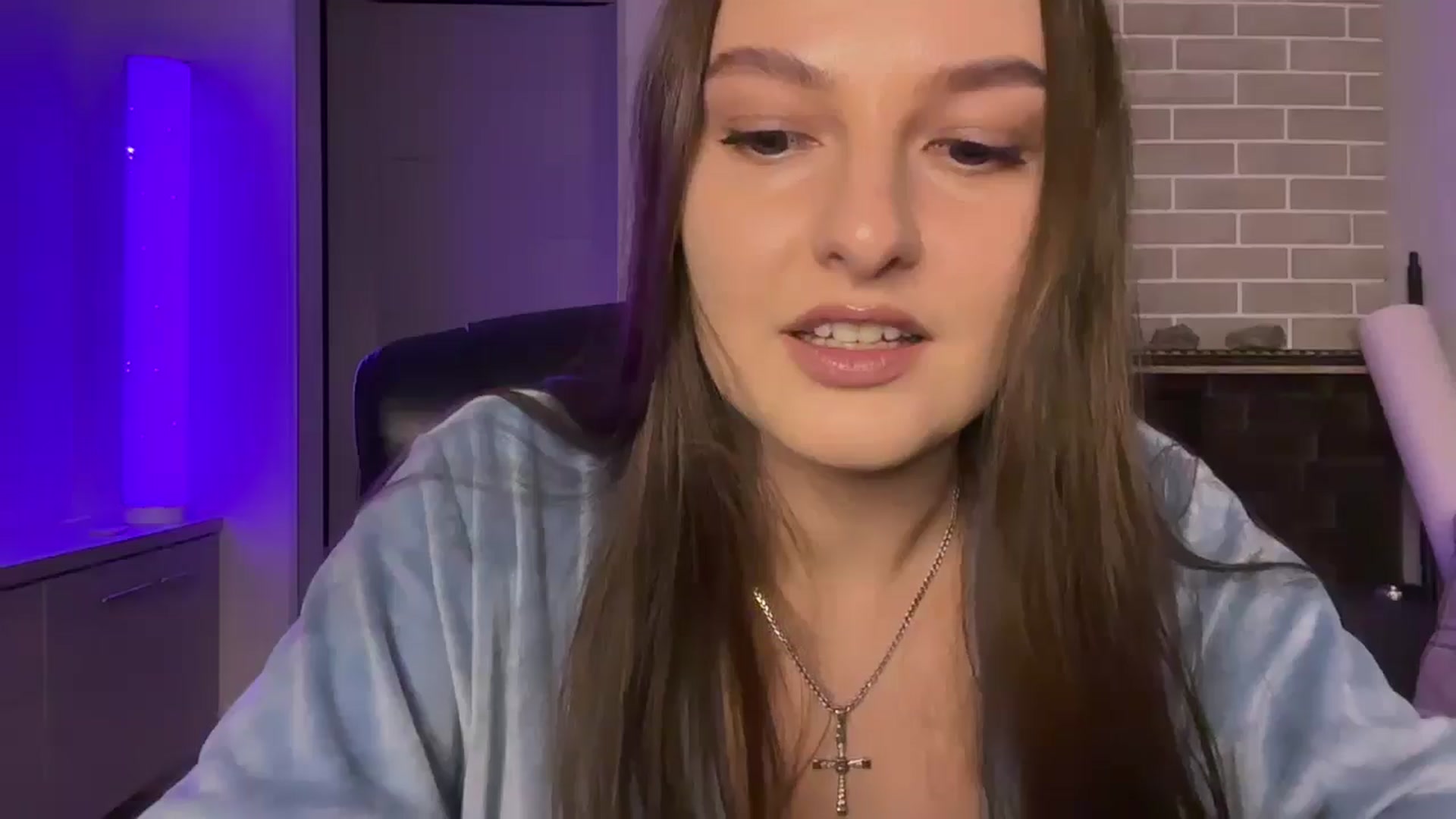 Gallery image thumbnail from Teiaa's myfreecams stream on, 12/25/2025, 15:33 image 15 of 20
