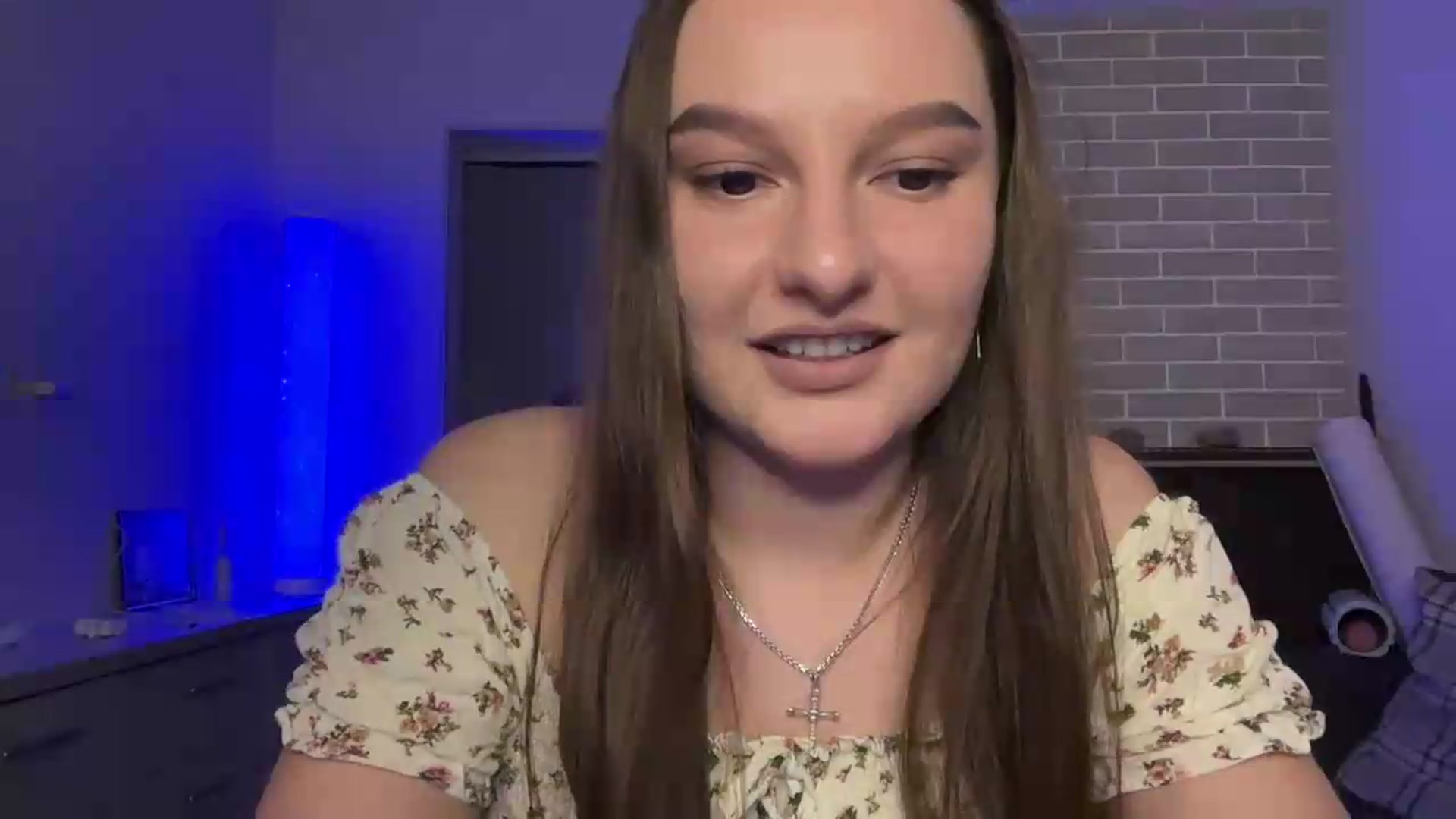 Gallery image thumbnail from Teiaa's myfreecams stream on, 05/16/2026, 20:33 image 18 of 20