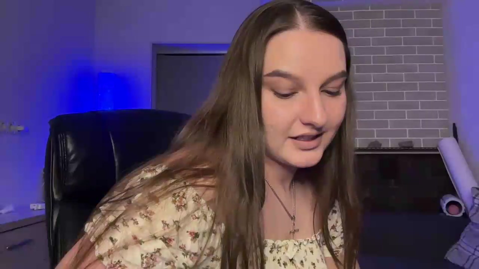 Gallery image thumbnail from Teiaa's myfreecams stream on, 05/16/2026, 20:33 image 15 of 20