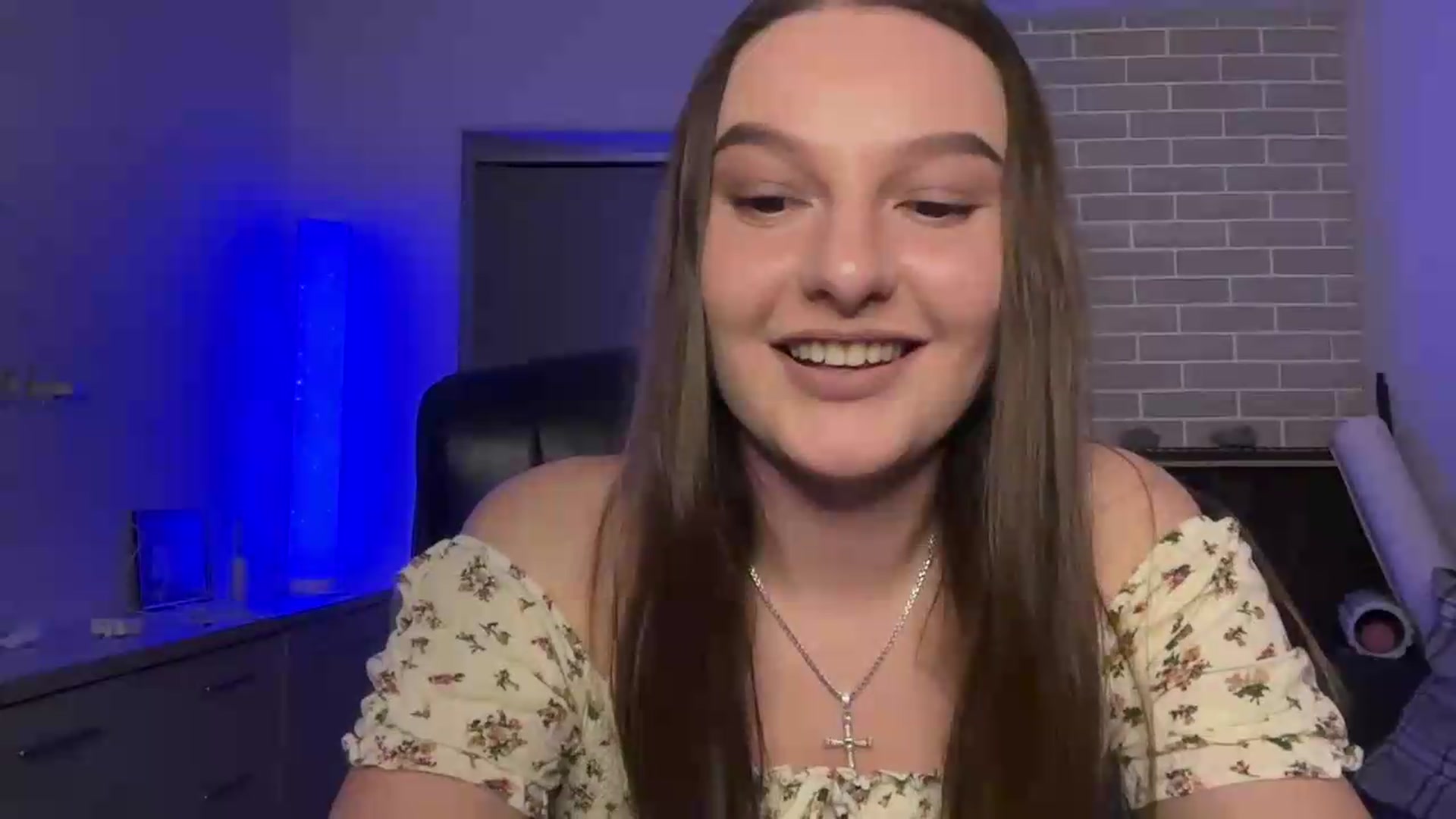 Gallery image thumbnail from Teiaa's myfreecams stream on, 05/16/2026, 20:33 image 13 of 20