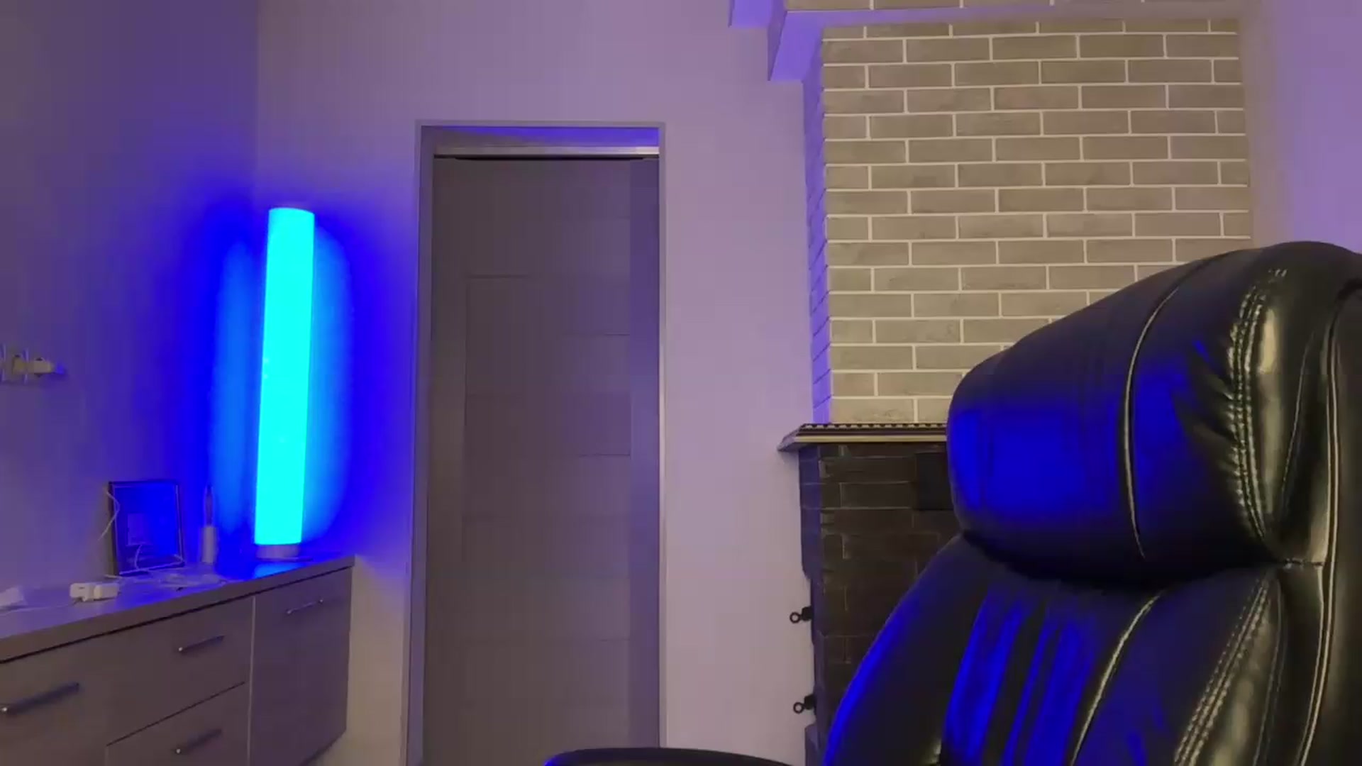 Gallery image thumbnail from Teiaa's myfreecams stream on, 05/16/2026, 20:33 image 20 of 20