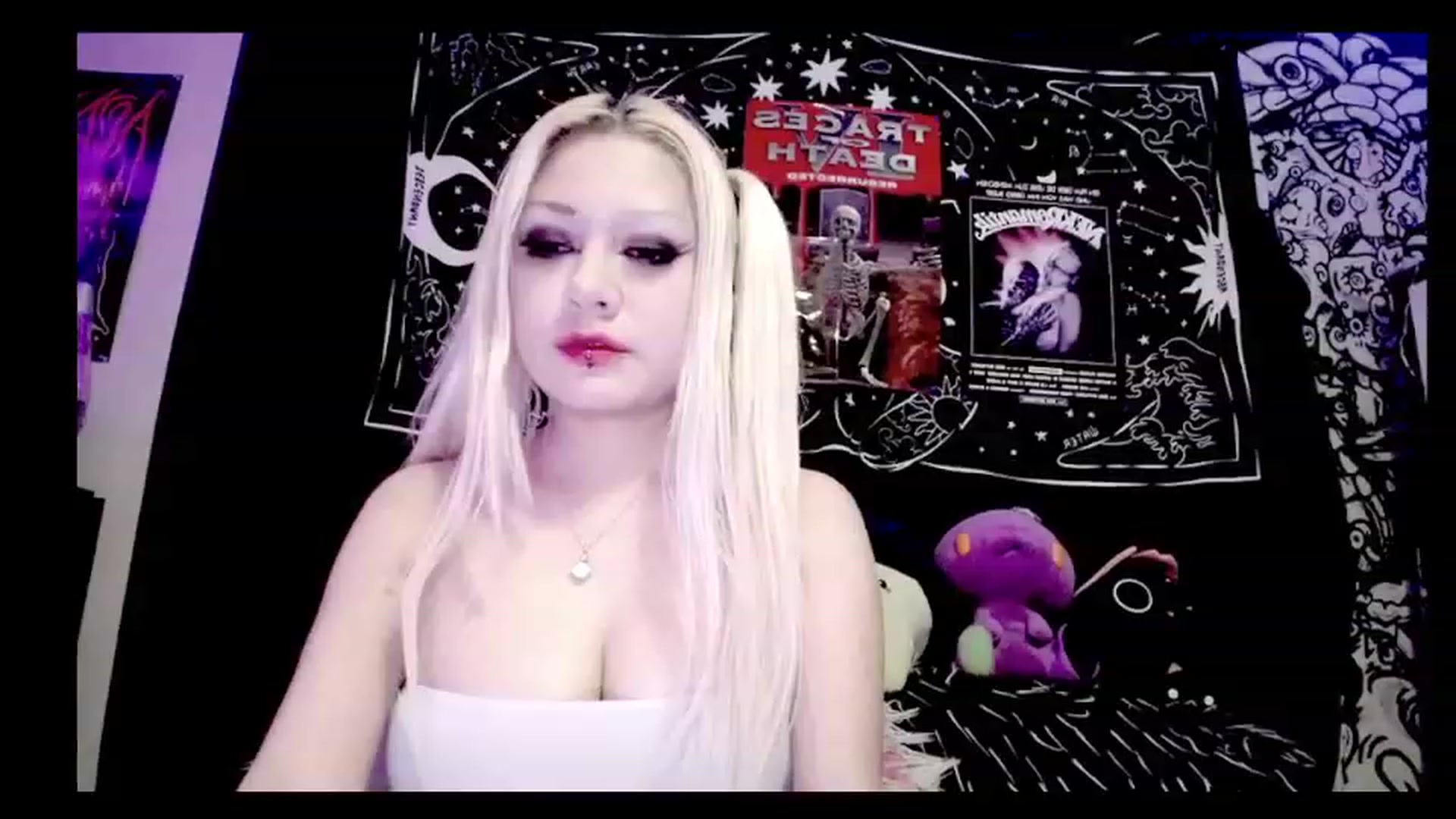 Gallery image thumbnail from TeknoWhore's myfreecams stream on, 12/02/2022, 12:00 image 14 of 20