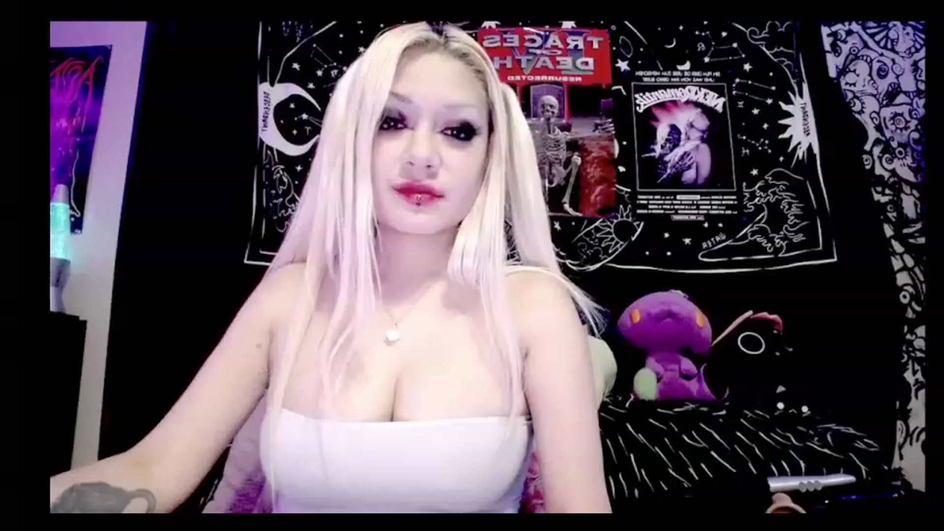 Gallery image thumbnail from TeknoWhore's myfreecams stream on, 12/02/2022, 12:56 image 20 of 20