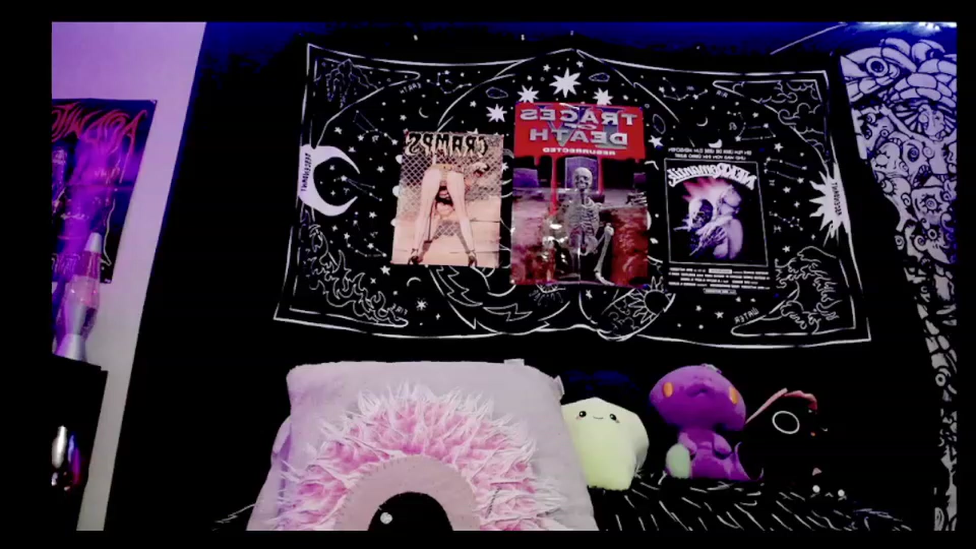 Gallery image thumbnail from TeknoWhore's myfreecams stream on, 12/02/2022, 12:56 image 1 of 20