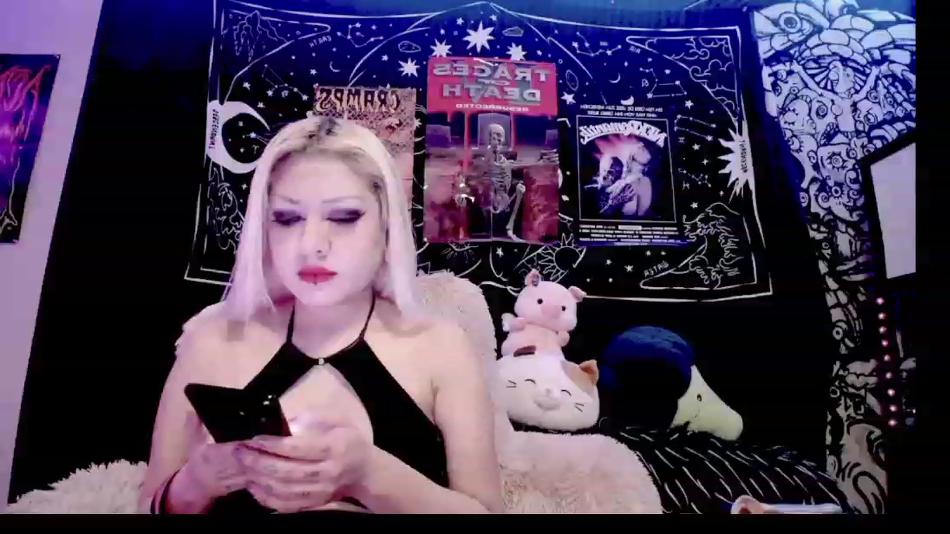 Gallery image thumbnail from TeknoWhore's myfreecams stream on, 02/06/2023, 15:49 image 1 of 20