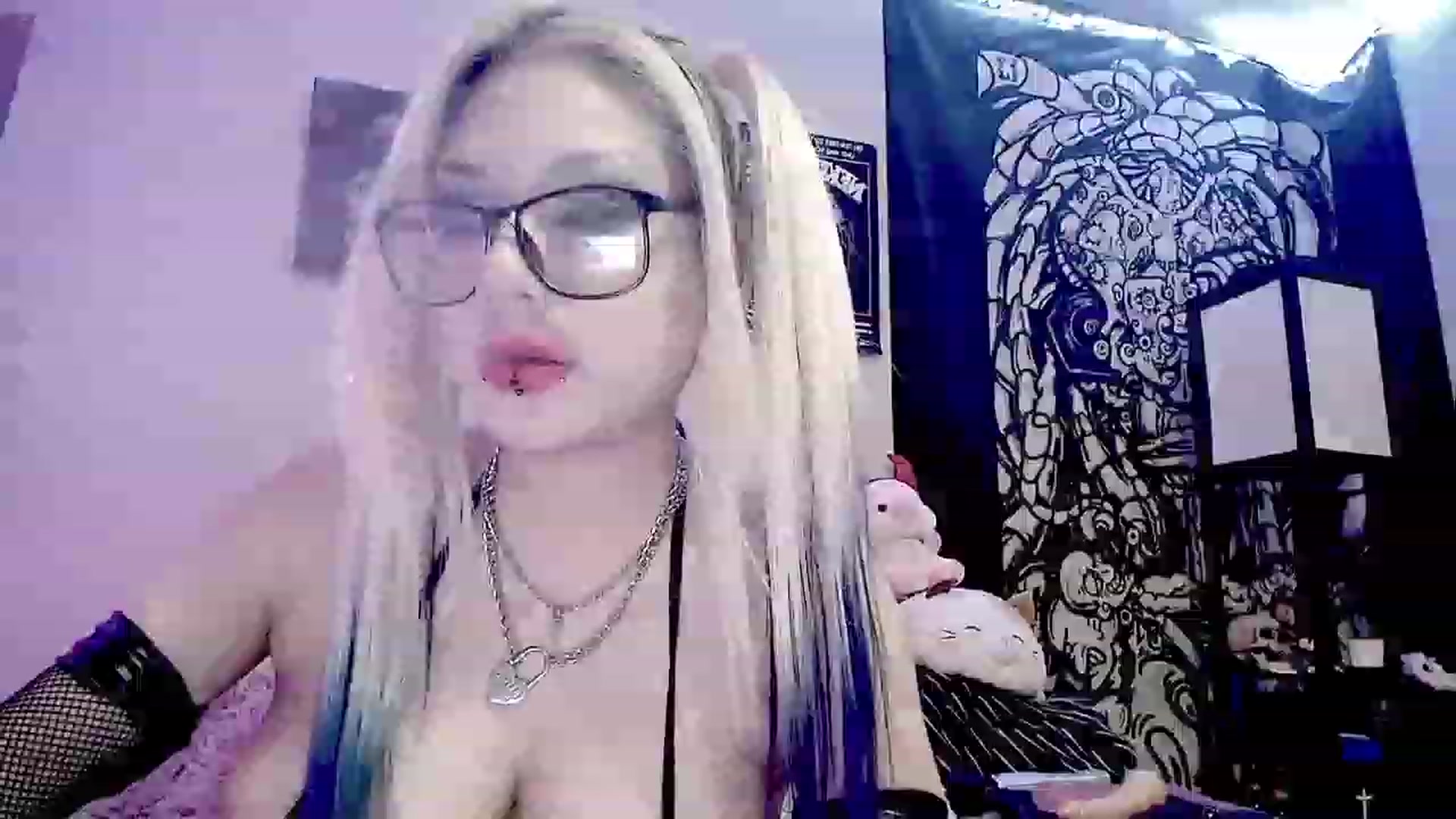 Gallery image thumbnail from TeknoWhore's myfreecams stream on, 10/22/2023, 01:41 image 15 of 20
