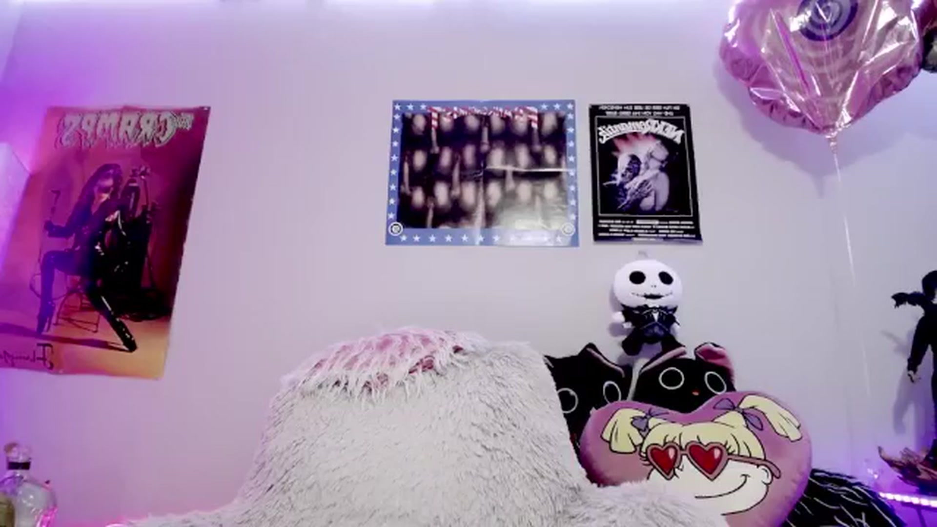 Gallery image thumbnail from TeknoWhore's myfreecams stream on, 03/26/2024, 23:36 image 12 of 20
