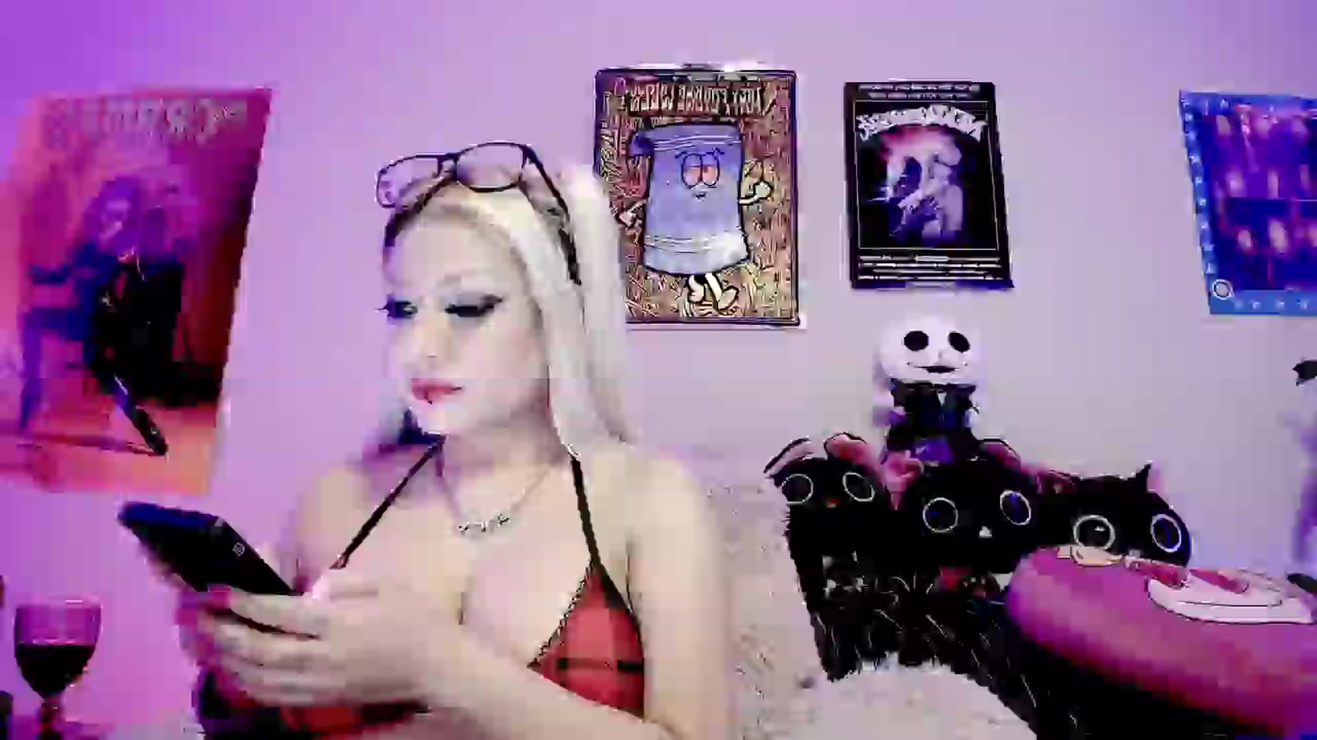 Gallery image thumbnail from TeknoWhore's myfreecams stream on, 06/04/2024, 07:31 image 19 of 20