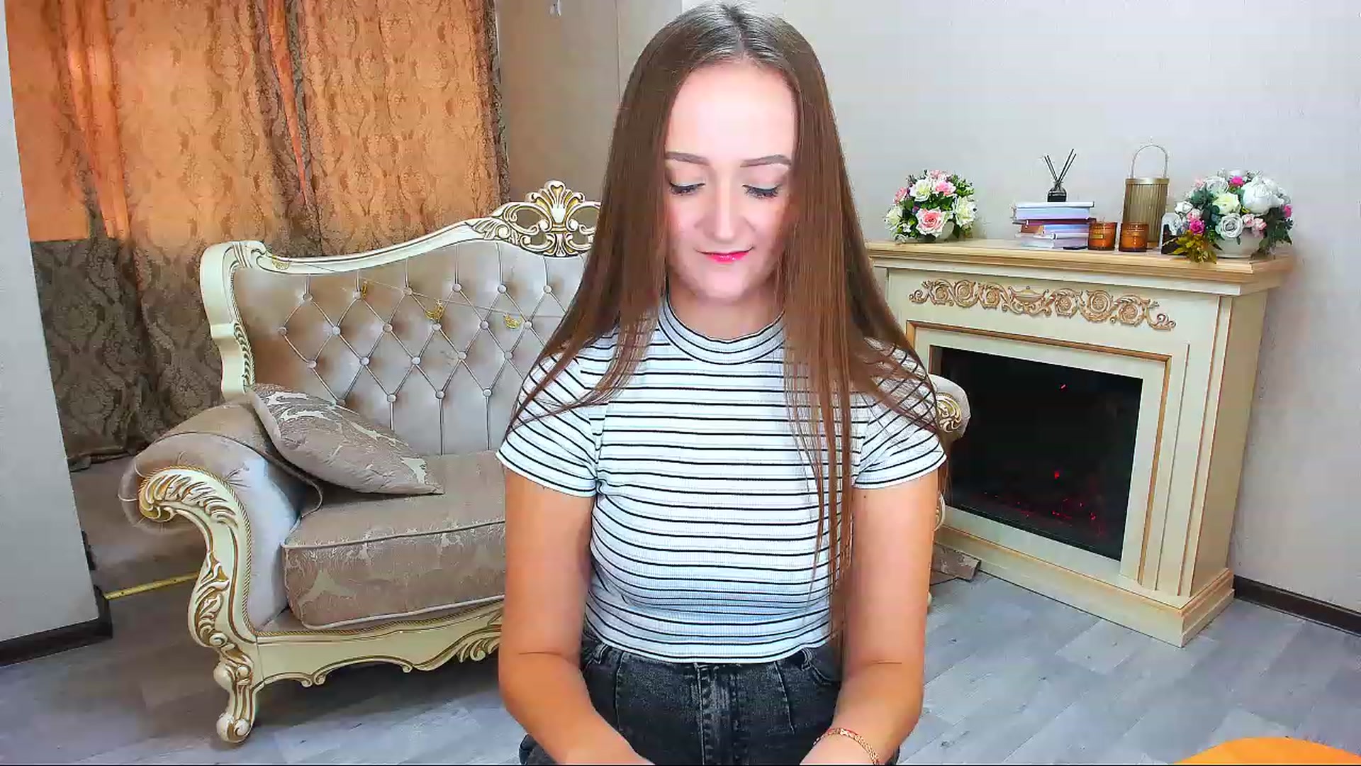 Gallery image thumbnail from TellMe_Yes's myfreecams stream on, 05/03/2023, 09:42 image 3 of 20