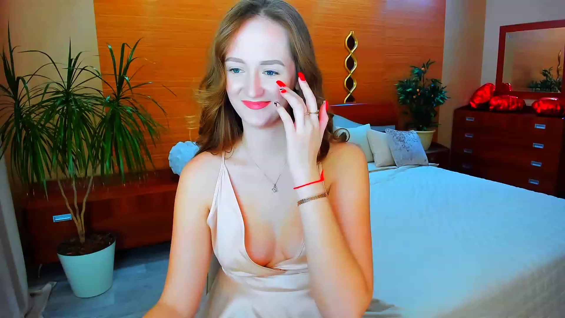 Gallery image thumbnail from TellMe_Yes's myfreecams stream on, 05/04/2023, 01:29 image 9 of 20