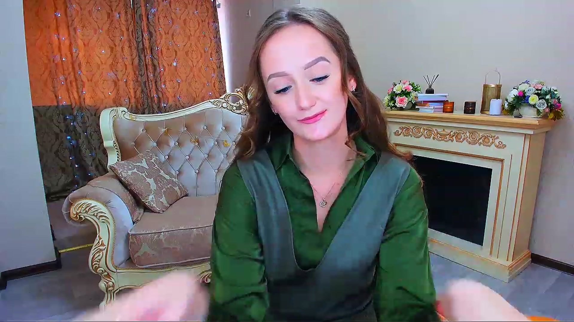 Gallery image thumbnail from TellMe_Yes's myfreecams stream on, 05/18/2023, 12:46 image 3 of 20