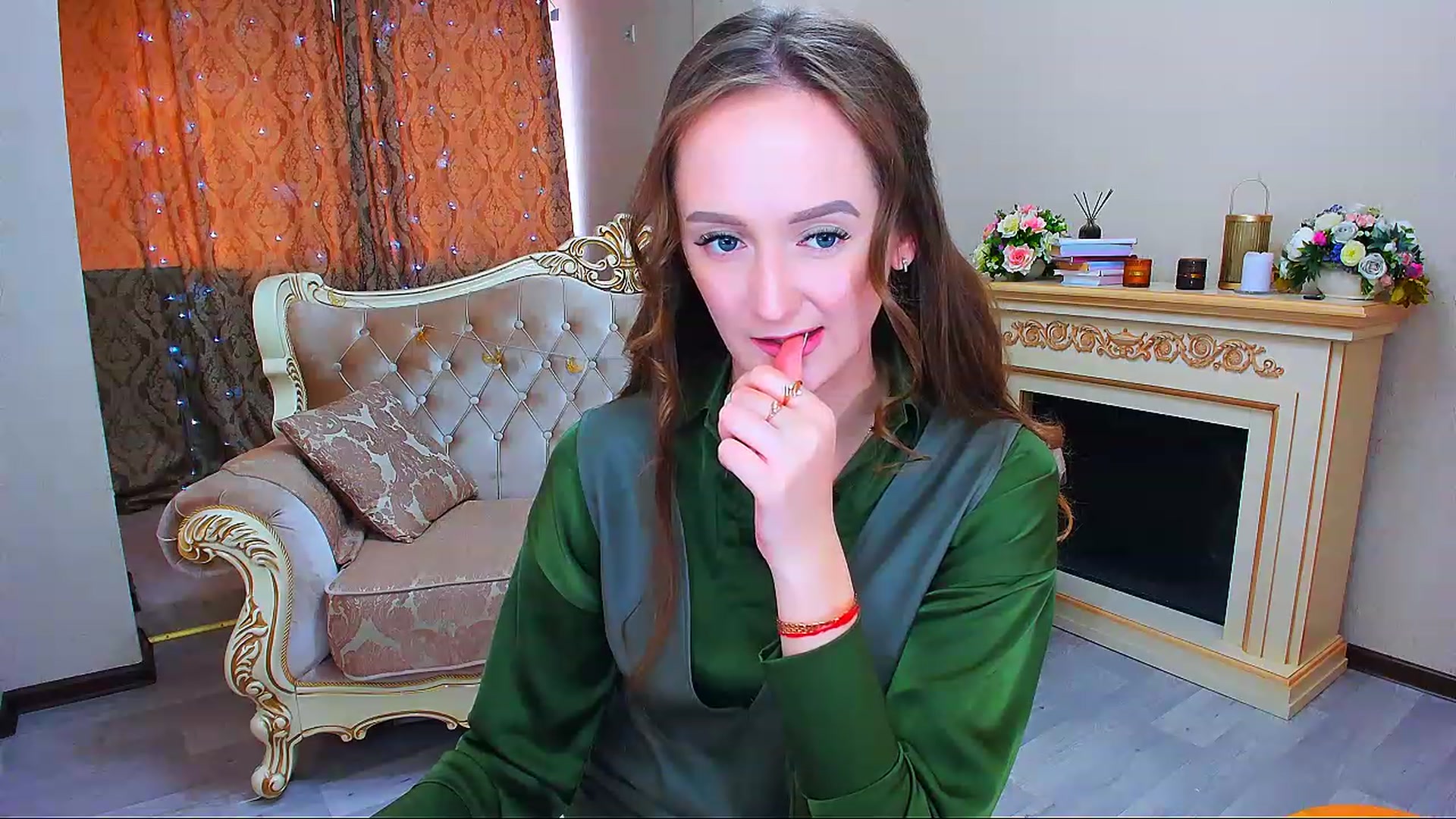 Gallery image thumbnail from TellMe_Yes's myfreecams stream on, 05/18/2023, 12:46 image 16 of 20