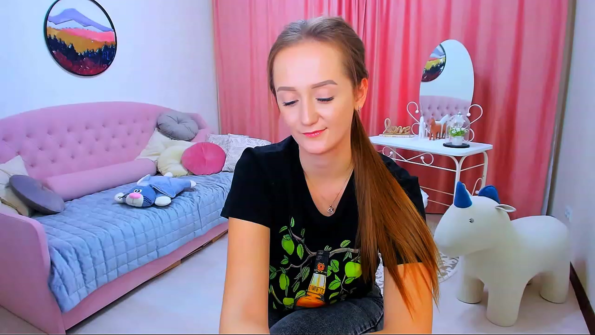 Gallery image thumbnail from TellMe_Yes's myfreecams stream on, 05/22/2023, 08:00 image 7 of 20