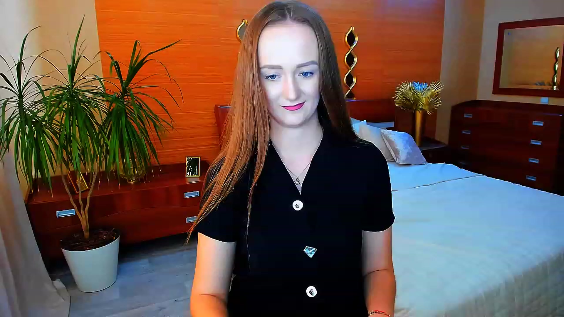 Gallery image thumbnail from TellMe_Yes's myfreecams stream on, 06/02/2023, 08:03 image 12 of 20