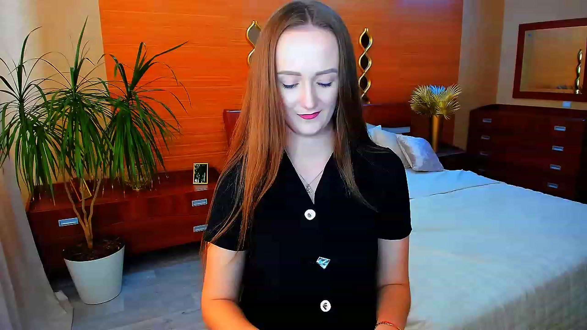 Gallery image thumbnail from TellMe_Yes's myfreecams stream on, 06/02/2023, 08:03 image 8 of 20