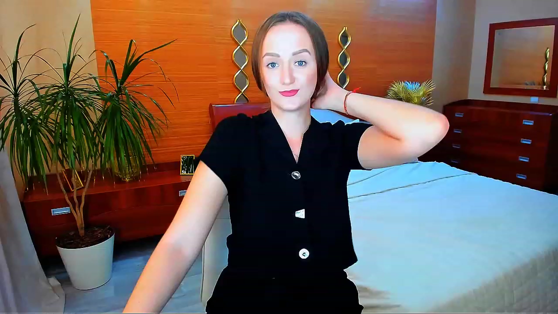Gallery image thumbnail from TellMe_Yes's myfreecams stream on, 06/02/2023, 09:44 image 10 of 20