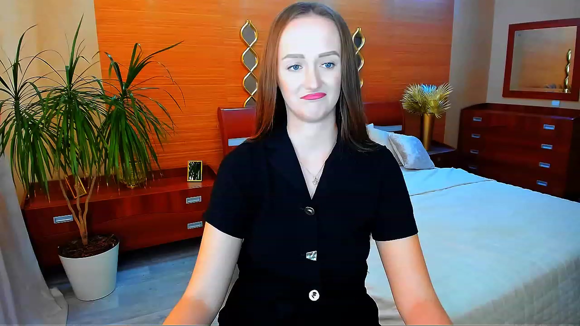 Gallery image thumbnail from TellMe_Yes's myfreecams stream on, 06/02/2023, 09:44 image 16 of 20
