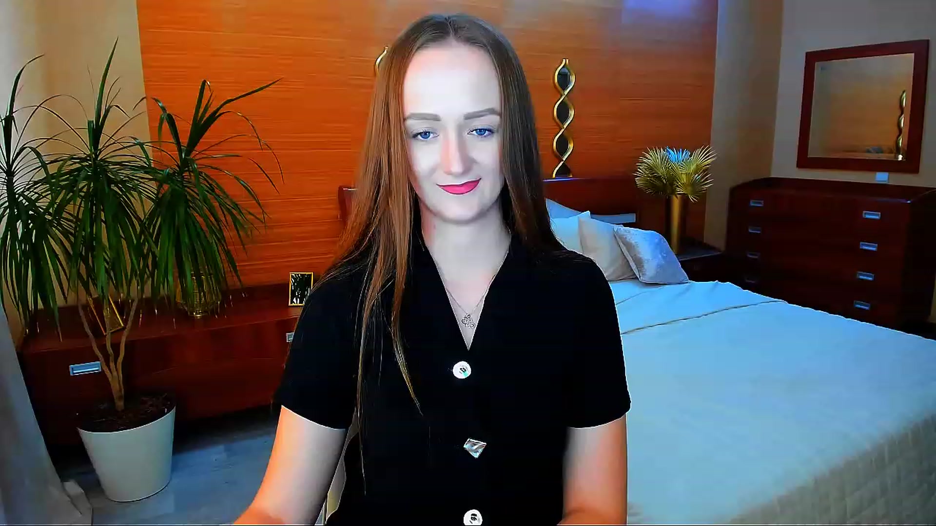 Gallery image thumbnail from TellMe_Yes's myfreecams stream on, 06/02/2023, 10:31 image 7 of 20