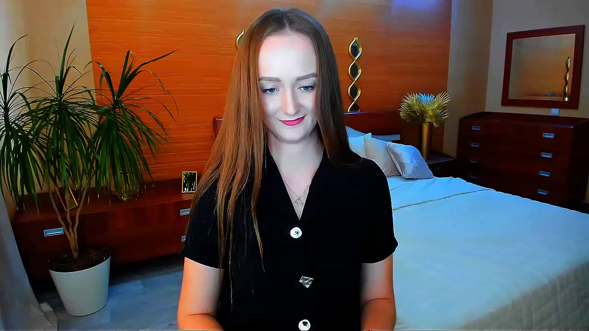 Gallery image thumbnail from TellMe_Yes's myfreecams stream on, 06/02/2023, 10:31 image 10 of 20