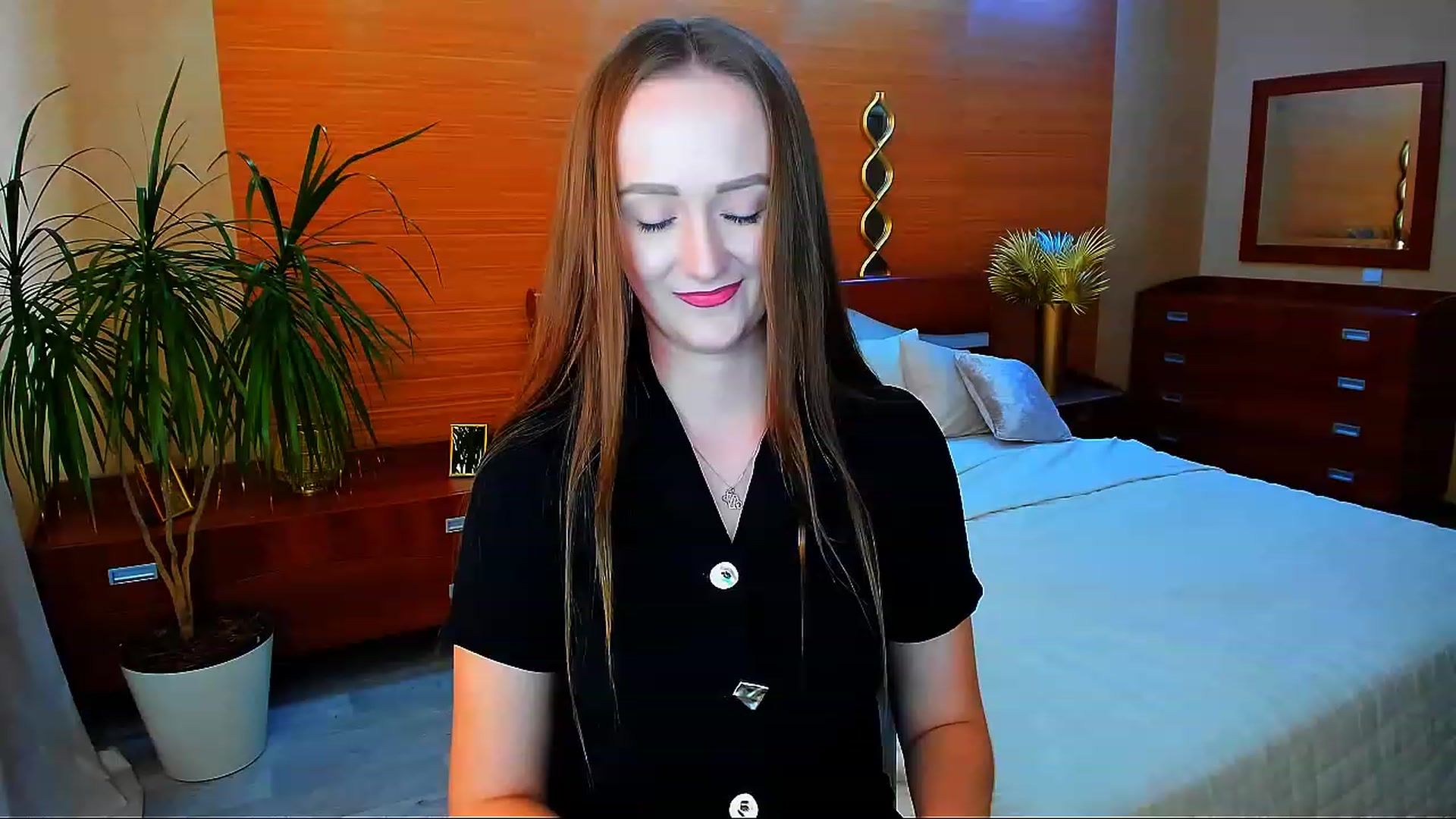 Gallery image thumbnail from TellMe_Yes's myfreecams stream on, 06/02/2023, 10:31 image 6 of 20