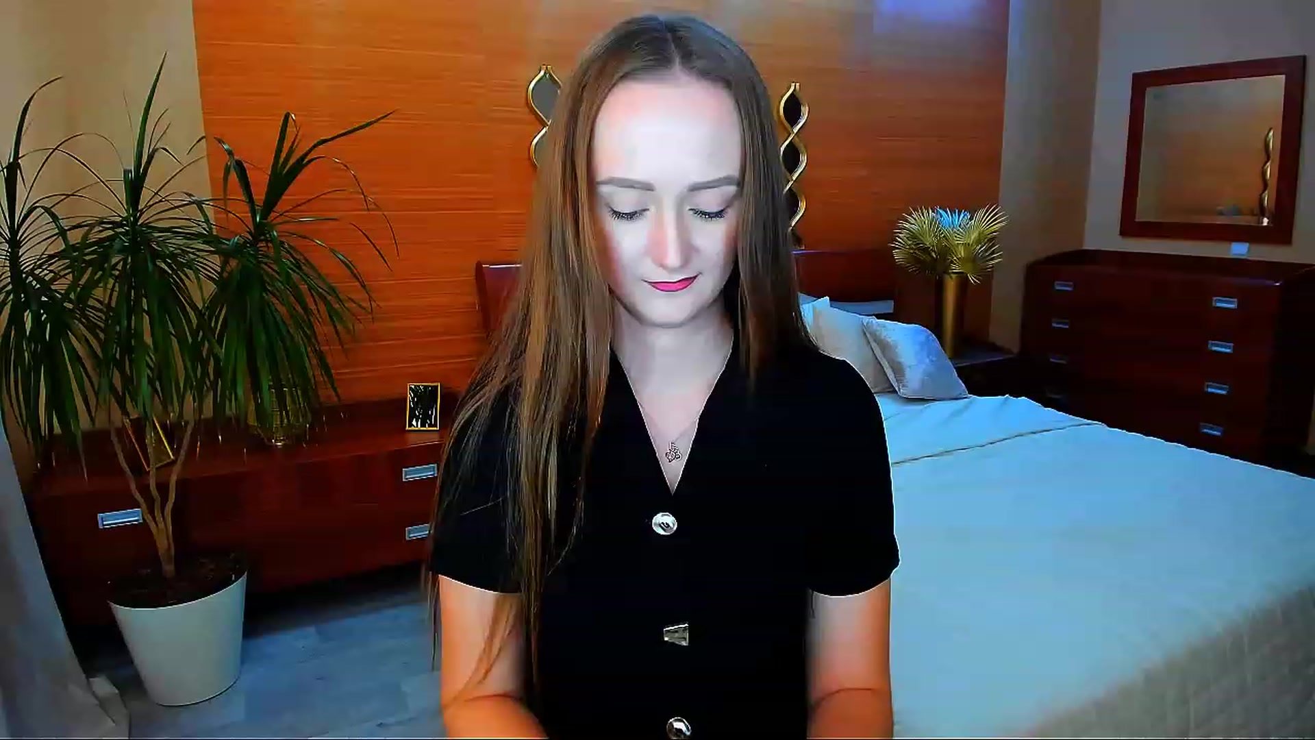 Gallery image thumbnail from TellMe_Yes's myfreecams stream on, 06/02/2023, 11:02 image 16 of 20