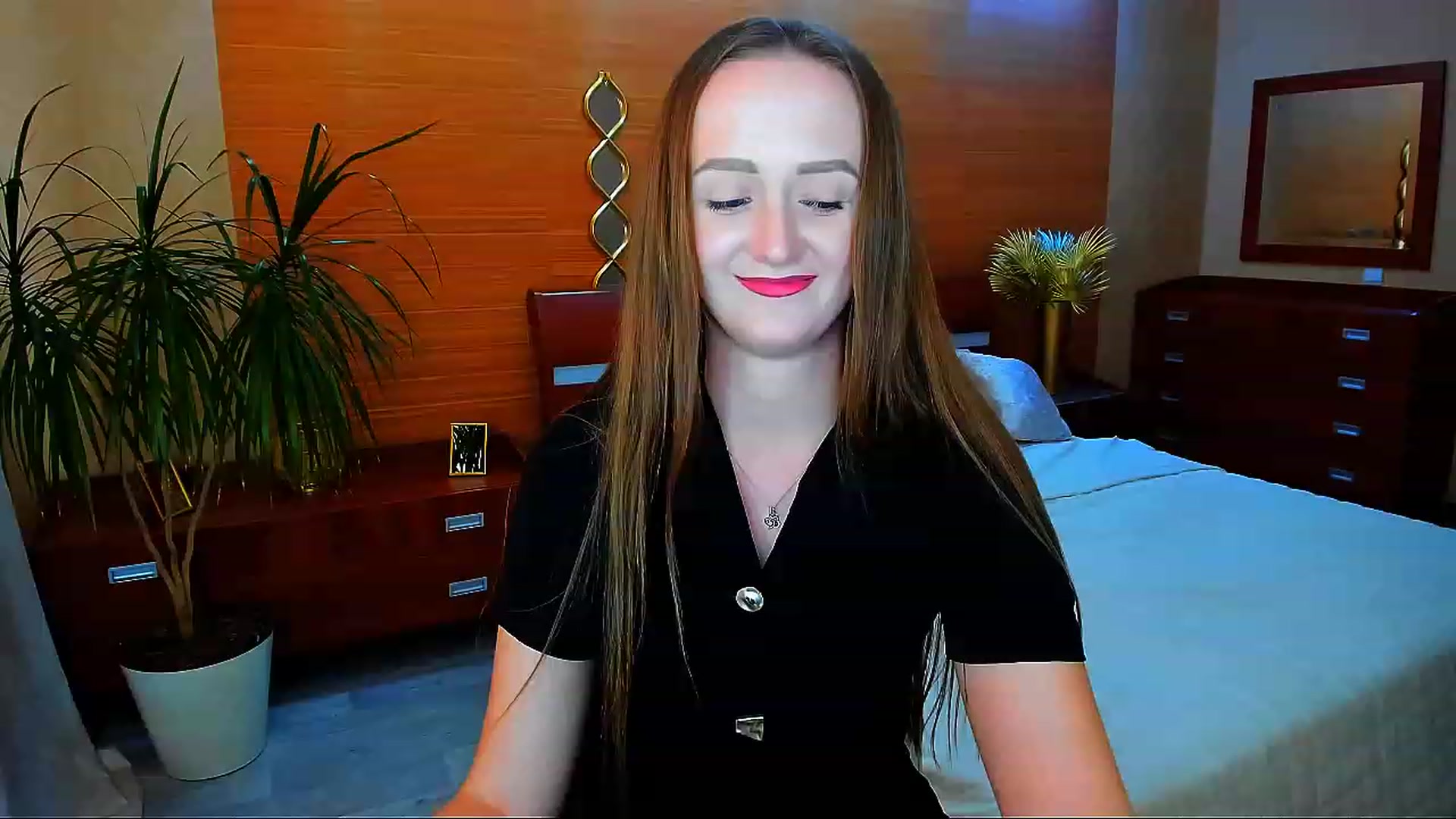 Gallery image thumbnail from TellMe_Yes's myfreecams stream on, 06/02/2023, 11:02 image 17 of 20