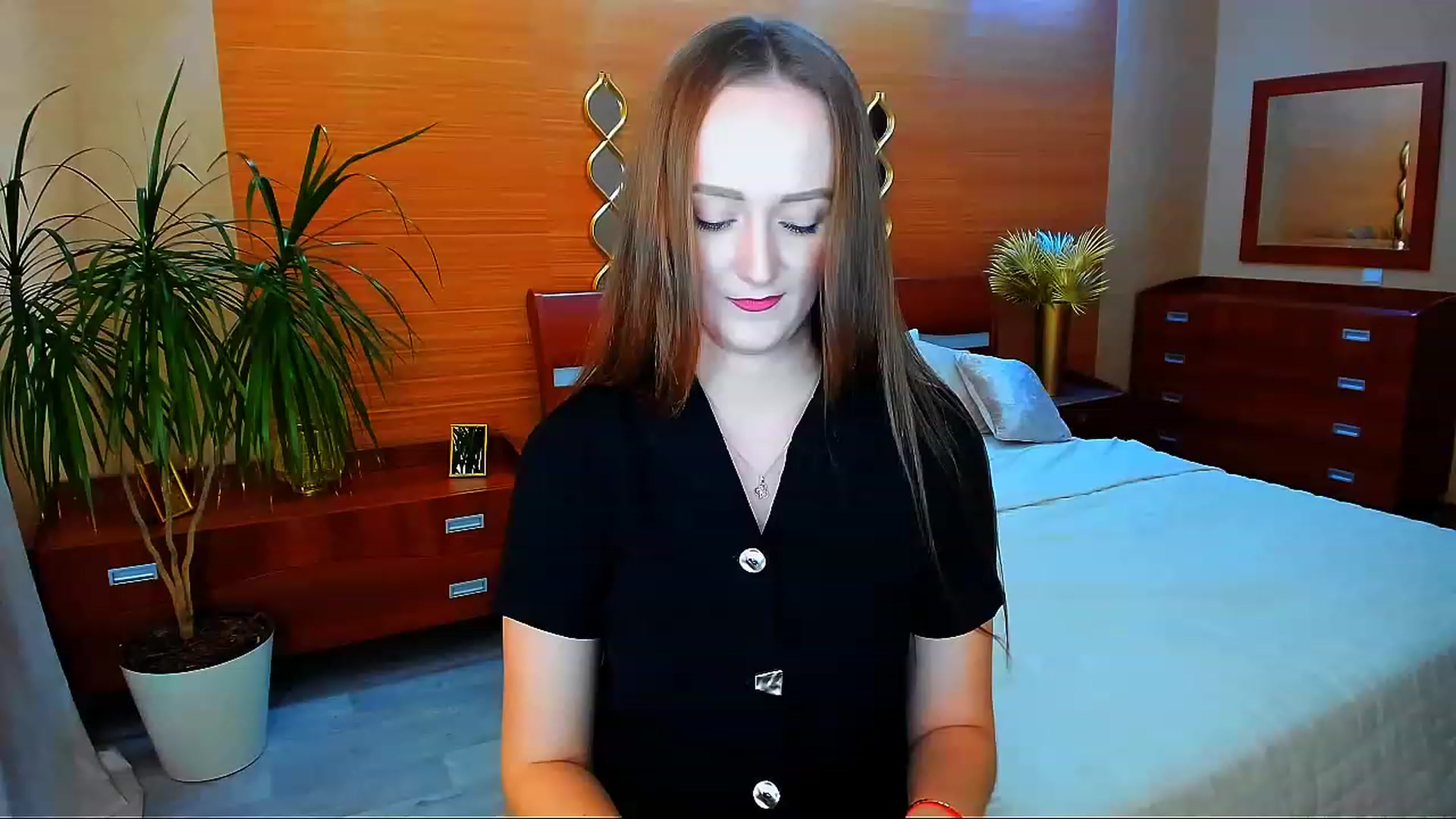 Gallery image thumbnail from TellMe_Yes's myfreecams stream on, 06/02/2023, 11:02 image 13 of 20