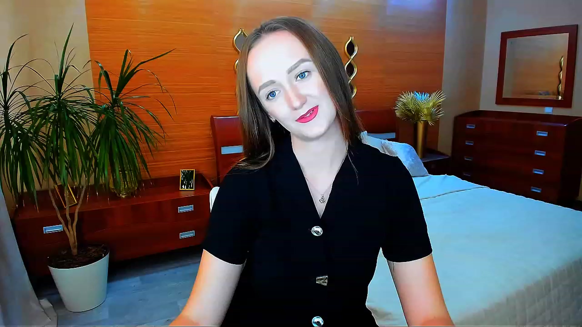 Gallery image thumbnail from TellMe_Yes's myfreecams stream on, 06/02/2023, 11:02 image 14 of 20