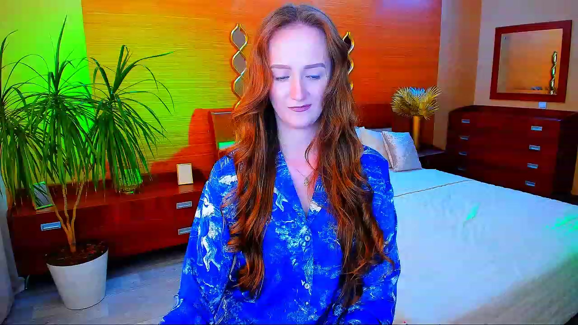 Gallery image thumbnail from TellMe_Yes's myfreecams stream on, 06/05/2023, 07:45 image 13 of 20