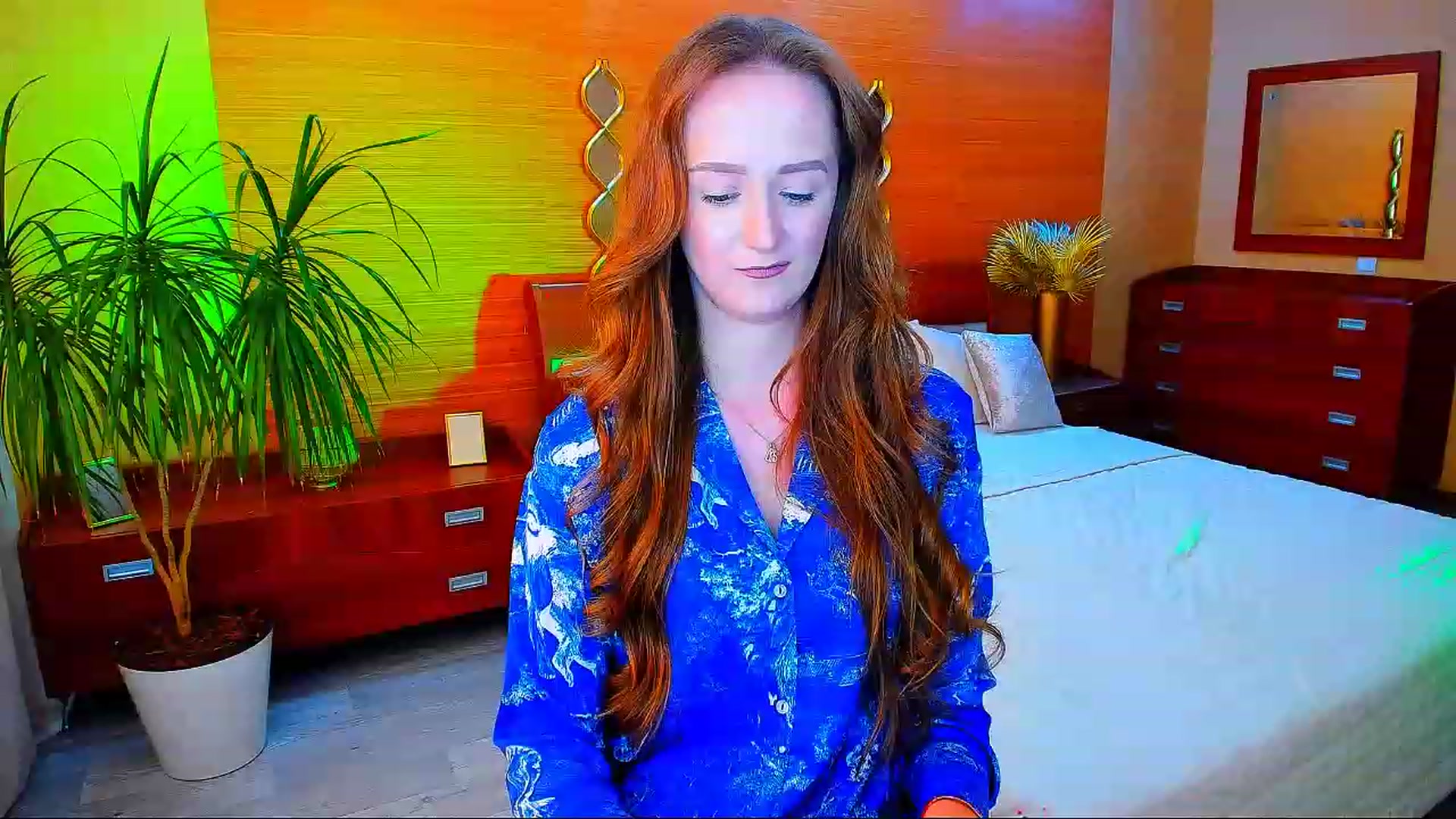 Gallery image thumbnail from TellMe_Yes's myfreecams stream on, 06/05/2023, 07:45 image 15 of 20
