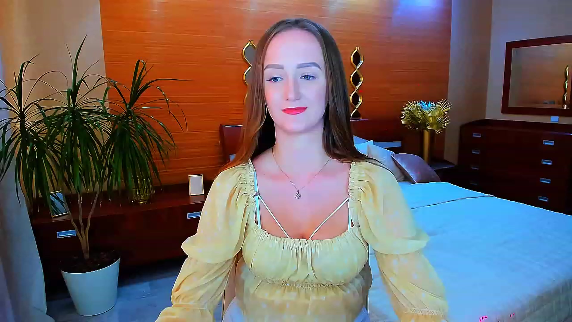 Gallery image thumbnail from TellMe_Yes's myfreecams stream on, 06/16/2023, 11:47 image 7 of 20