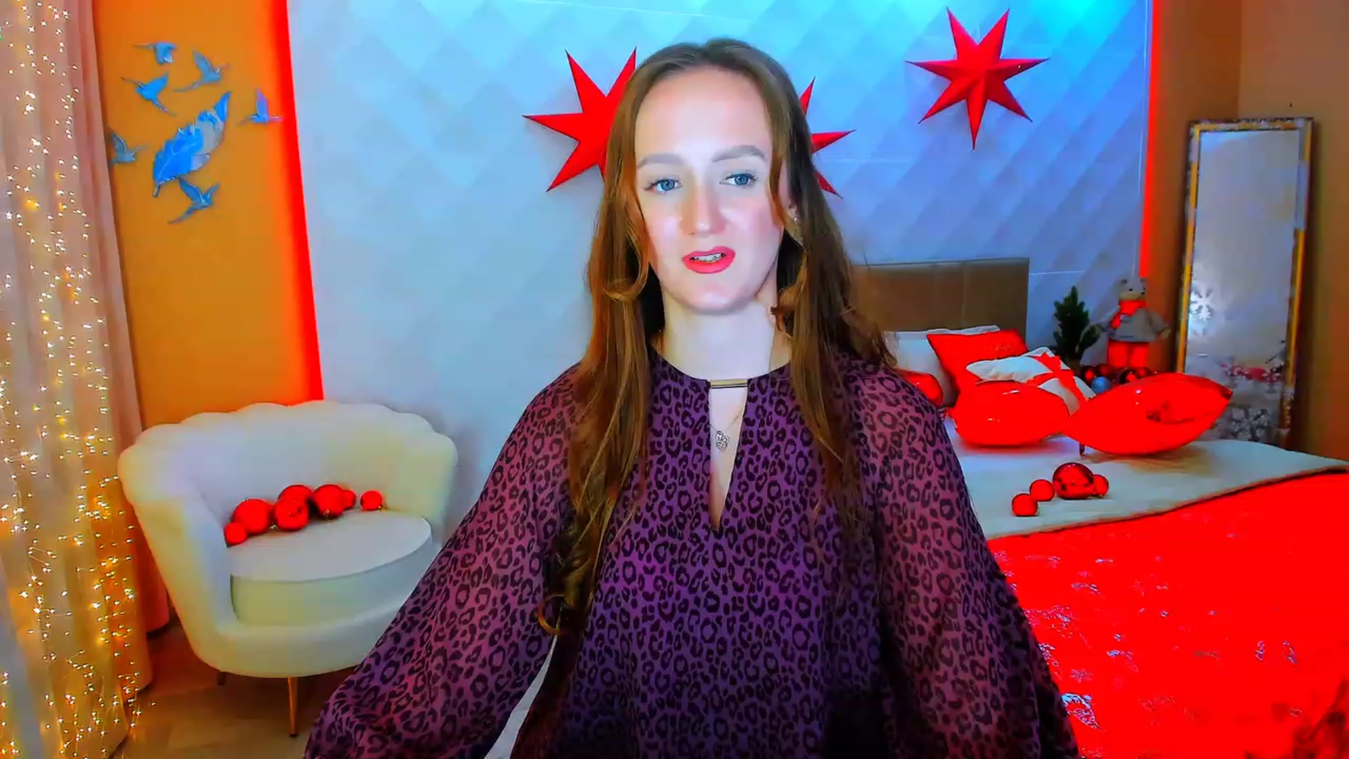 Gallery image thumbnail from TellMe_Yes's myfreecams stream on, 12/25/2023, 10:08 image 4 of 20