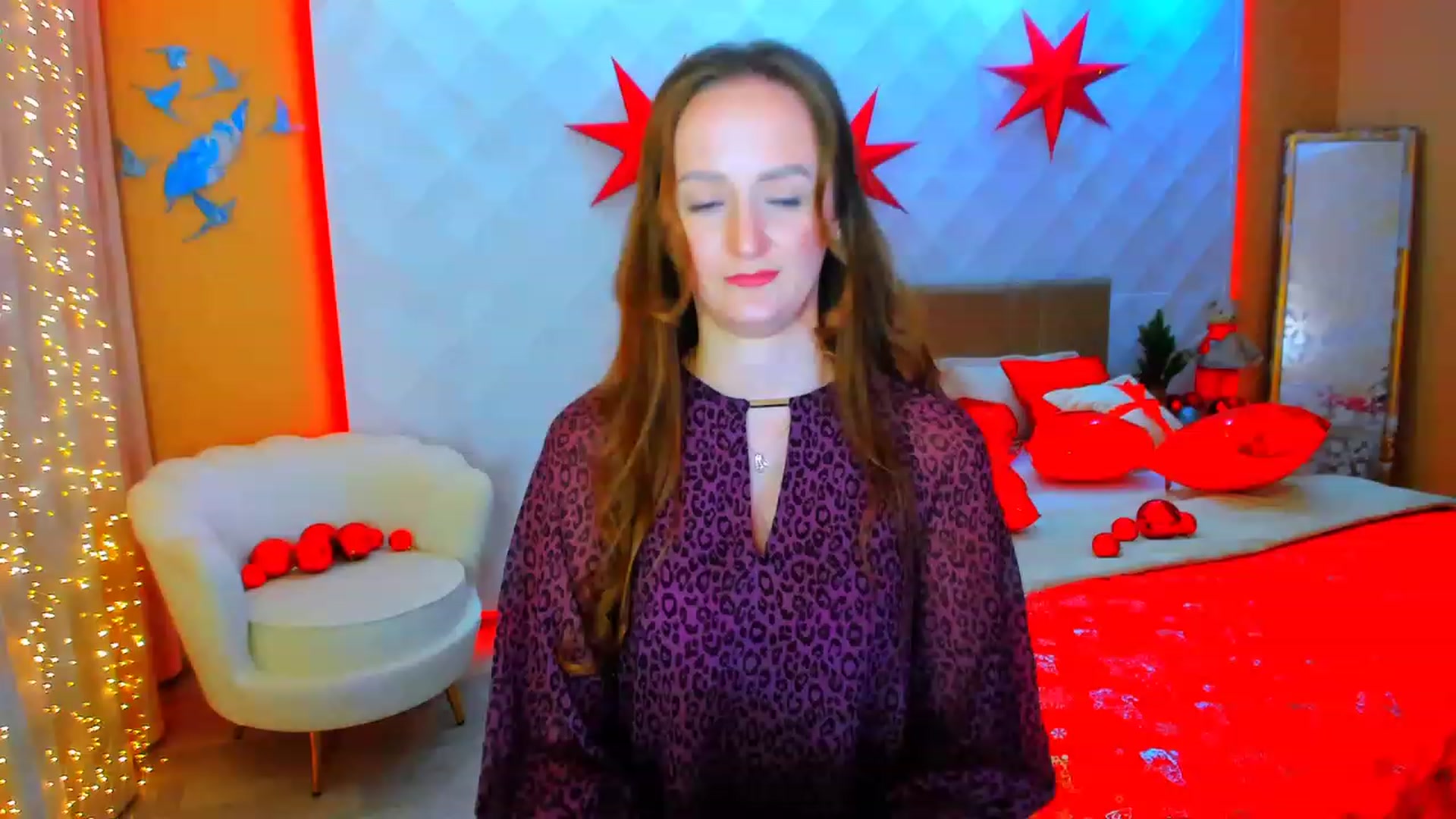 Gallery image thumbnail from TellMe_Yes's myfreecams stream on, 12/25/2023, 10:08 image 1 of 20
