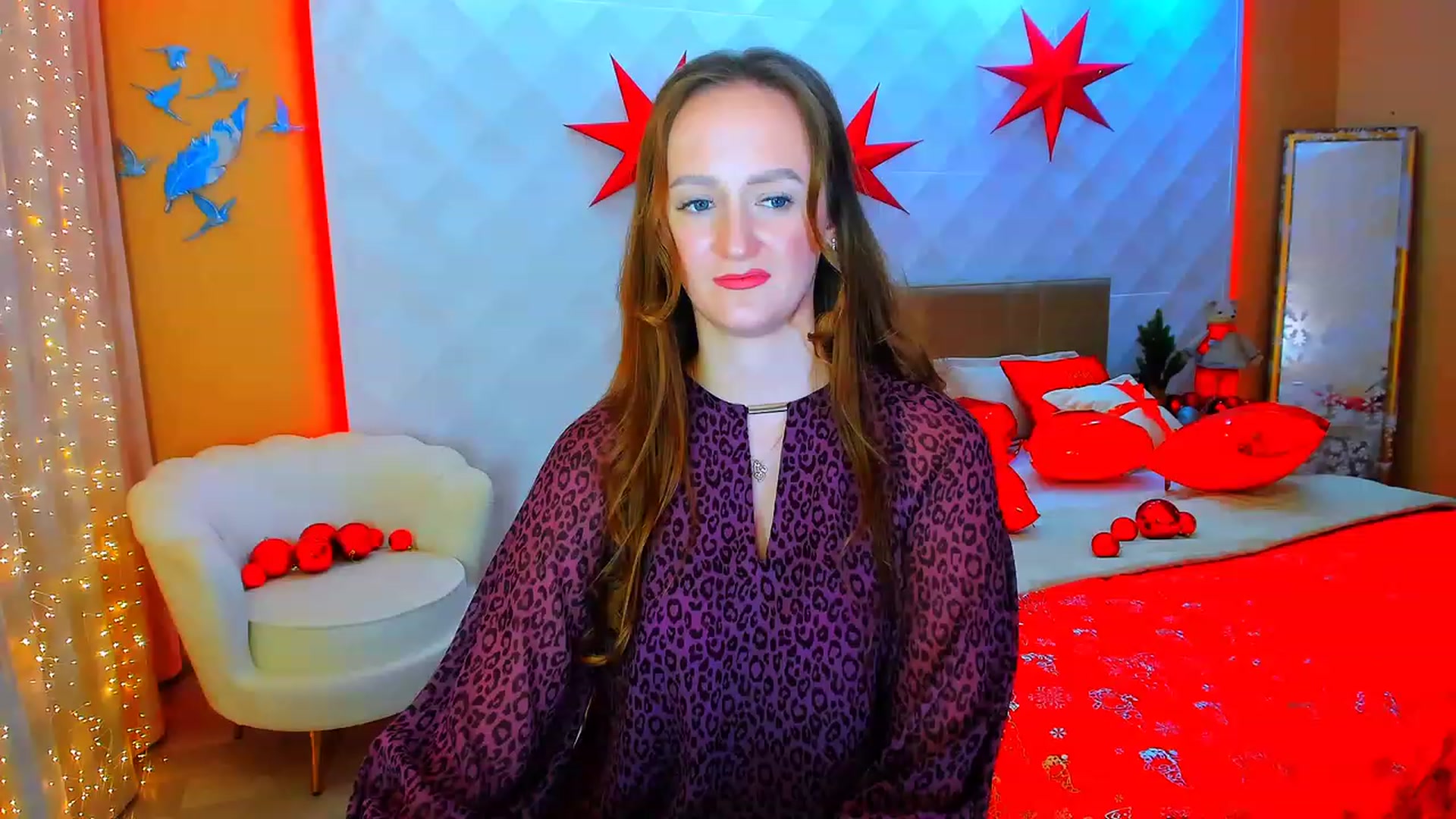 Gallery image thumbnail from TellMe_Yes's myfreecams stream on, 12/25/2023, 10:08 image 12 of 20