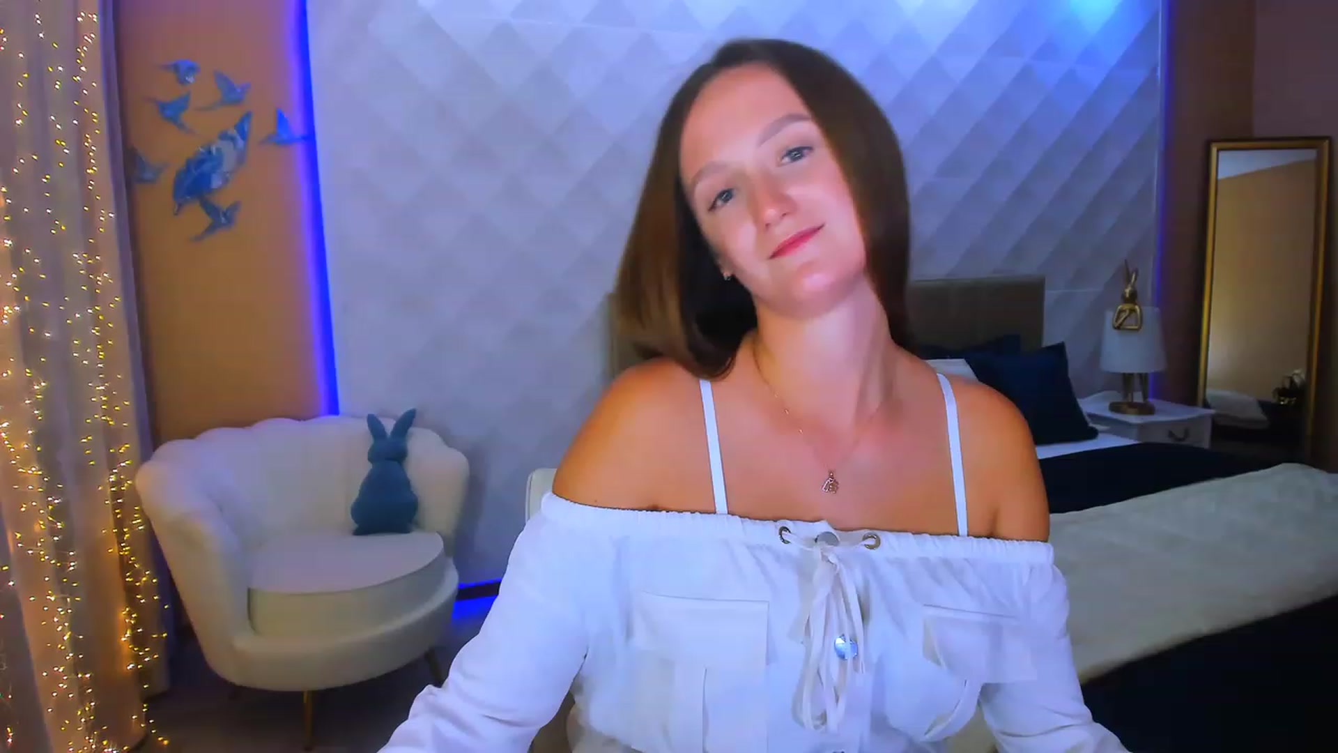 Gallery image thumbnail from TellMe_Yes's myfreecams stream on, 01/25/2024, 12:19 image 4 of 20