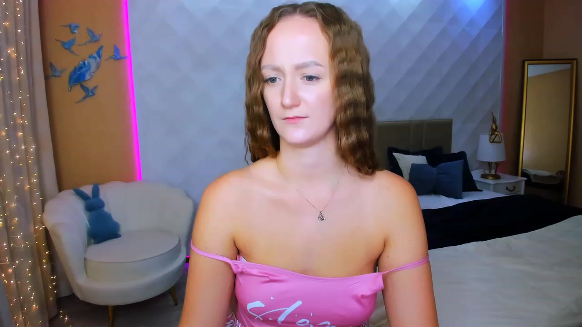 Gallery image thumbnail from TellMe_Yes's myfreecams stream on, 02/12/2024, 03:51 image 7 of 20