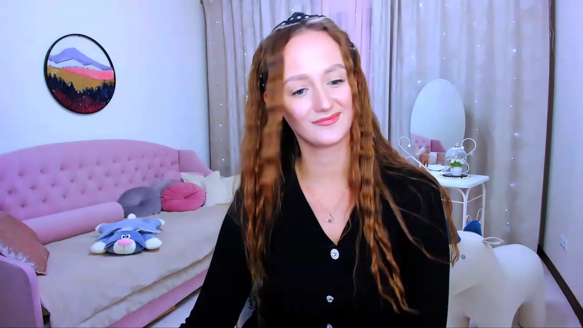Gallery image thumbnail from TellMe_Yes's myfreecams stream on, 02/14/2024, 08:31 image 13 of 20
