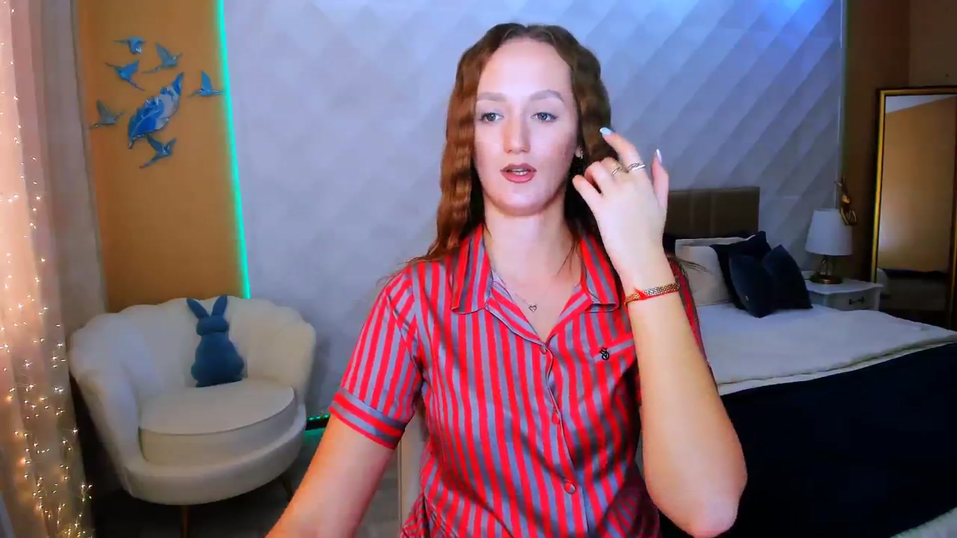Gallery image thumbnail from TellMe_Yes's myfreecams stream on, 03/14/2024, 07:16 image 2 of 20
