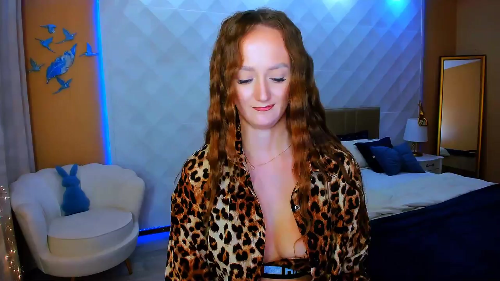 Gallery image thumbnail from TellMe_Yes's myfreecams stream on, 03/22/2024, 04:32 image 6 of 20