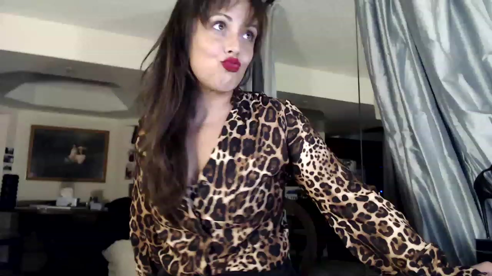 Gallery image thumbnail from TemptinDesire's myfreecams stream on, 12/31/2022, 11:23 image 3 of 20