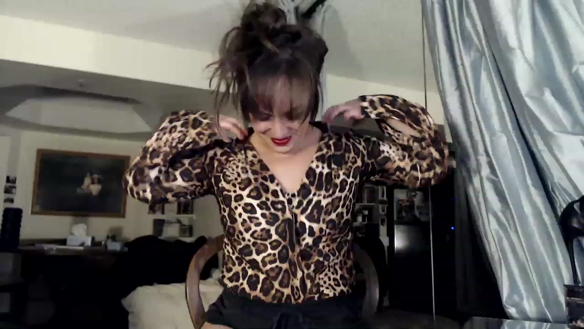 Gallery image thumbnail from TemptinDesire's myfreecams stream on, 12/31/2022, 11:23 image 4 of 20